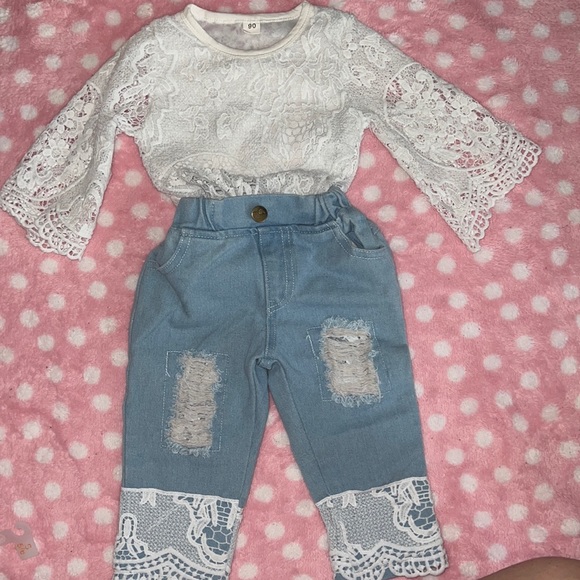 Babygirl Outfit - Picture 1 of 3